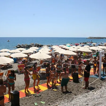 Miramare Ξενοδοχείο 3*