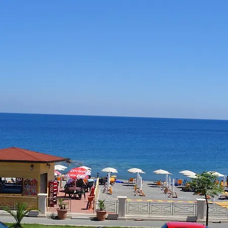 Miramare Отель 3*