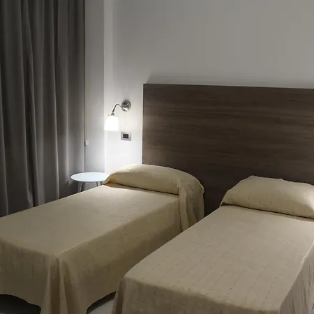 Miramare 3* Чиро-Марина